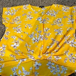 A stich fix piece! So flowy! So cute!